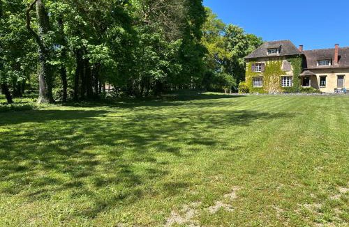 Coulanges-sur-Yonne House | LE PARC