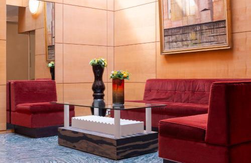 Quartier Sainte-Marguerite Hotel | Le Patio Bastille