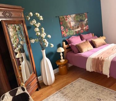 Saint-Romain House | Le Patio Bleu