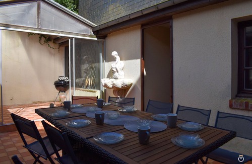 Le Torquesne House | Le Patio Secret