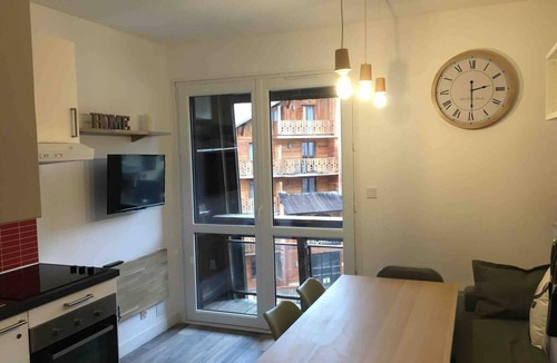 Risoul Apartment | LE PERCE-NEIGE CENTRE STATION