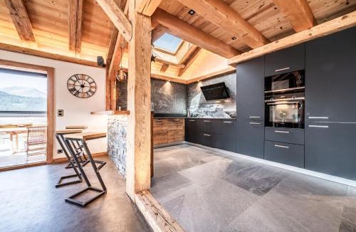 Abondance Ski Chalet | Le Perray Alpine Lodge