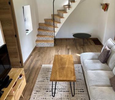 Mane Villa | Le Petit Cabanon Provençal