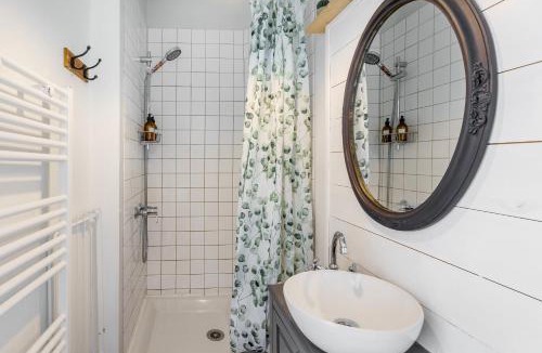 Le Meux Apartment | Le Petit Cocon - studio cosy Le Meux, 10 min Compiègne