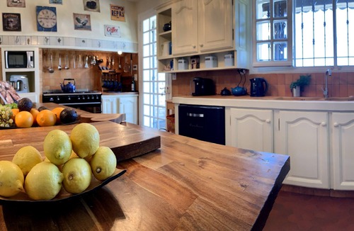 Bergerac House | Le Petit Comte' an Oasis of Calm with heated pool and hot tub in 2.5 acres