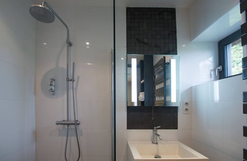 Campigny Hotel | Le Petit Coq Aux Champs