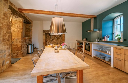 Baneuil Villa | Le Petit Cour - Three Bedroom Villa, Sleeps 6