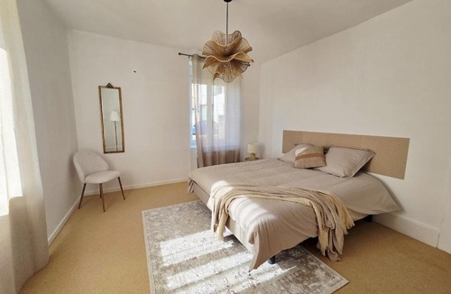 Celles-sur-Plaine Apartment | Le petit domaine de Leo L ecureuil appartement cosy avec jardin privatif