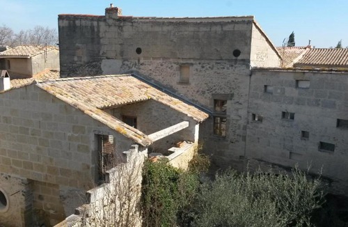 Meynes Apartment | Le Petit DoMeynes