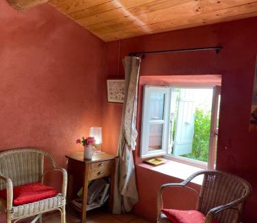 Vogue Bed & Breakfast | Le petit Mas