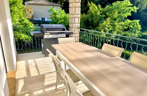 Saint-Martin-de-Valgalgues Apartment | Le Piémont Cévenol, séjour au coeur des Cévennes