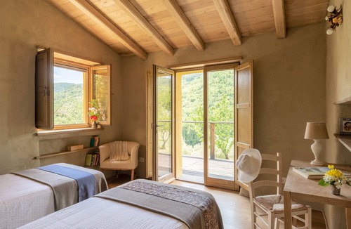 Cinigiano Villa | Le Pianore Private Tuscan Villa, Pool, Mountain views, 50ha Organic Farm
