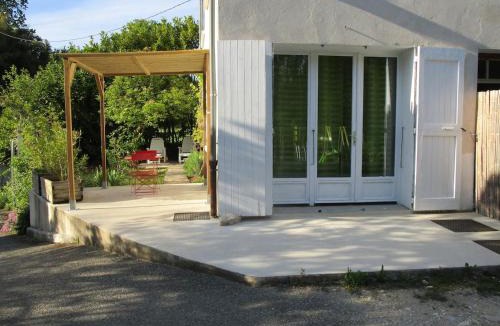Saint-Jean-en-Royans Apartment | Le Pied à terre, Studio au coeur du Royans