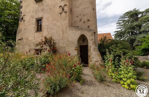 Mirefleurs House | Le Pigeonnier - MIREFLEURS