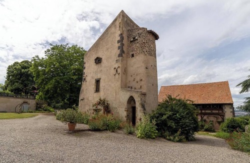 Mirefleurs House | Le Pigeonnier - MIREFLEURS
