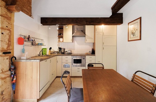 Montcabrier House | Le Pin Penché – Peaceful Retreat with Heated Pool