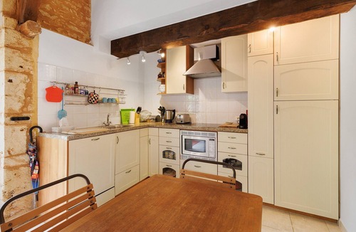 Montcabrier House | Le Pin Penché – Peaceful Retreat with Heated Pool