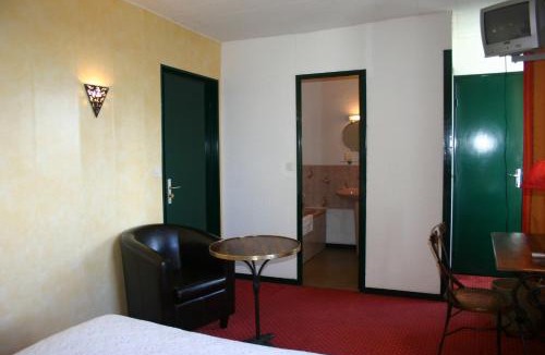 Pradelles Hotel | Le Ponant