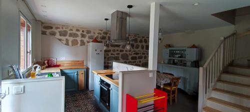 Tence House | Le Pré de Maulène