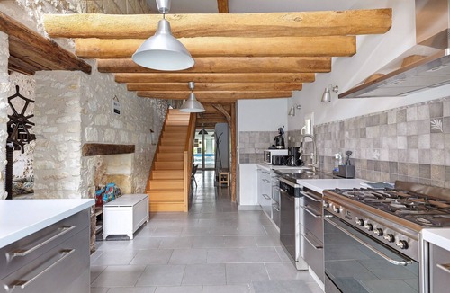 Saint-Georges-sur-Cher House | Le Pressoir Cottage for 8 – Le Petit Villeneuve