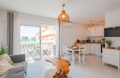 Boulouris-sur-Mer Apartment | Le Privilège by Interhome