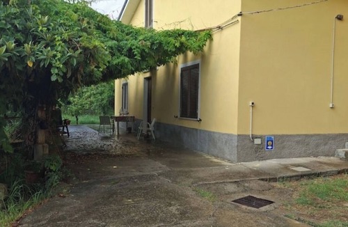 Paola Apartment | Le Querce. two-room apartment for two