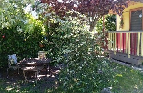 Roquefort-de-Sault House | Le Ranch du Madres
