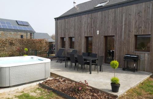 Libramont-Chevigny House | Le refuge Ardennais