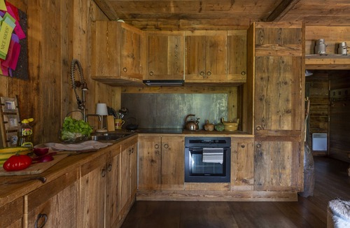 Monetier-les-Bains Apartment | Le refuge of Serre Chevalier, chalet spirit, in Le Monêtier-les-Bains town