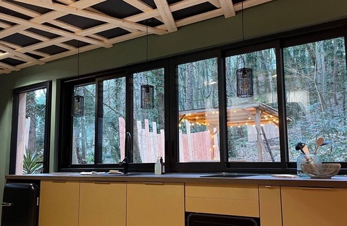 Hardelot-Plage Cabin | Le Refuge-Log Cabin-Luxury-Mobility bath-Woodland view