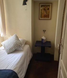 Virlet Bed & Breakfast | Le Relais des Eléphants Colorés