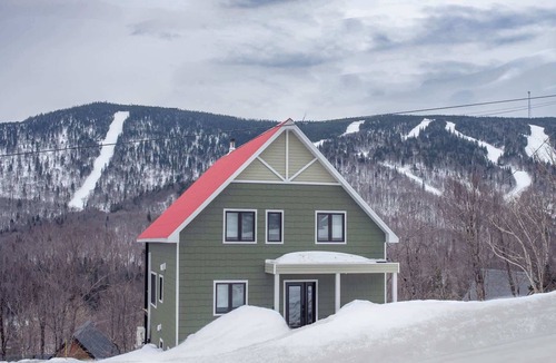 Saint-Philemon House | Le Roi de la Montagne | Ski, Spa and billard