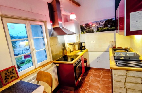 Chateau-Thierry House | Le ROOSEVELT, self-catering cottage with sauna and restaurant (Cave 204)