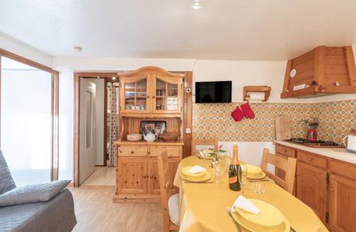 Cordon Apartment | Le Rouge-Gorge
