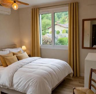 Eugenie-les-Bains Apartment | Le Ruisseau