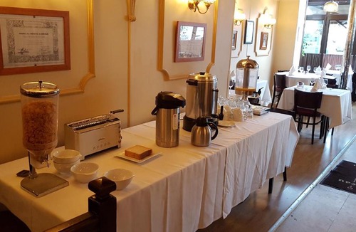 Saint-Mande Hotel | Le Ruisseau