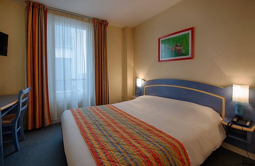 Saint-Mande Hotel | Le Ruisseau