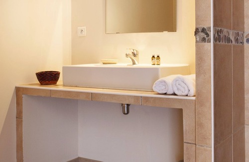 Calcatoggio House | Le Ruone