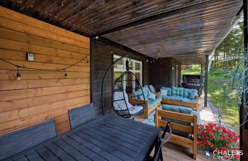 Pohenegamook Ski Chalet | Le Rustique Moderne Detente - Lake Access