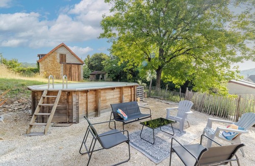 Saint-Amand-de-Coly House | Le Séchoir – Authentic House with Private Pool in Périgord Noir, Perfect for Families or Groups
