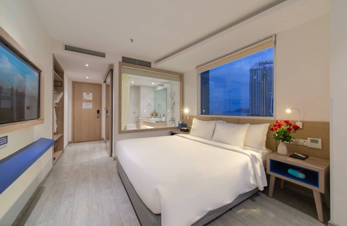 Tran Phu Beach Hotel | Le's Cham Hotel