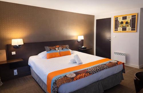 Mezidon-Canon Hotel | Le Saint-Pierre