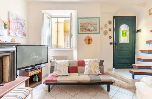 Pitelli House | LE SOLEIL DOREE' Maison Du Mere' LERICI 5 TERRE