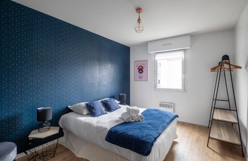 Madeleine-Champ de Mars Apartment | Le Sphinx by Cocoonr