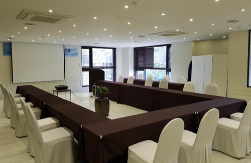 Bongmyeong-dong Hotel | Le Stendal Hotel