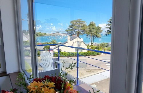 Locquirec Apartment | Le Studio de l'escale - 100 m from the beach