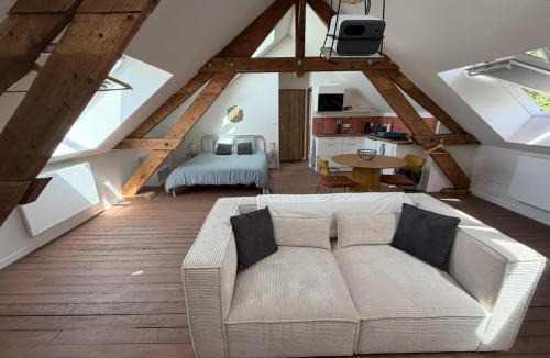 Milly-sur-Therain Apartment | Le Studio