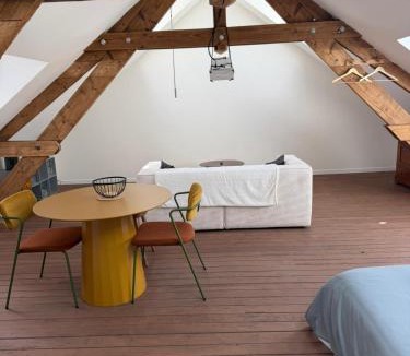 Milly-sur-Therain Apartment | Le Studio