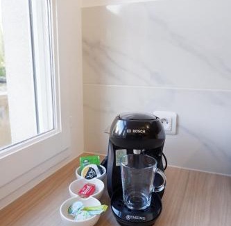 Courcouronnes Apartment | Le Sully Terrasse - Parking privé - 5min Gare RER