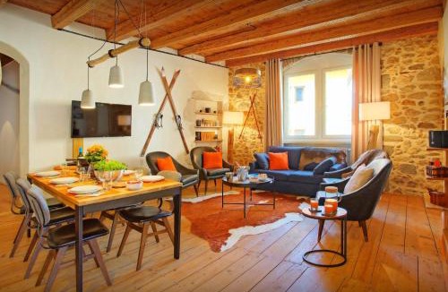 Annecy Old Town Ski Chalet | Le SwansDoors - OVO Network